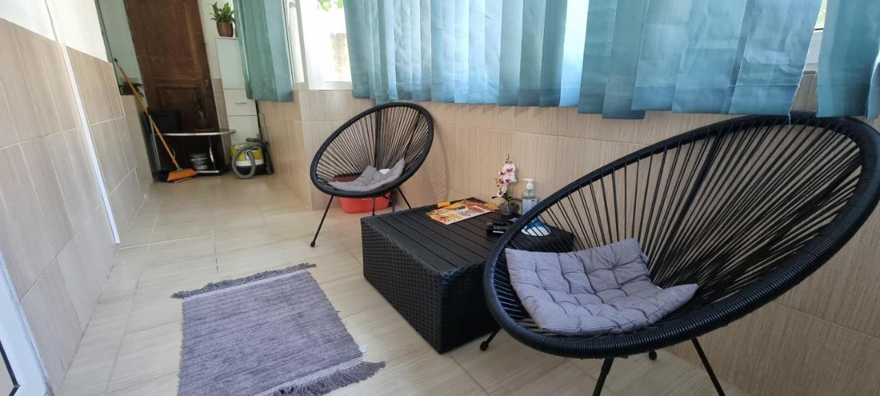 Ilona Apartament 3 Camere Ramnicu Valcea Bagian luar foto