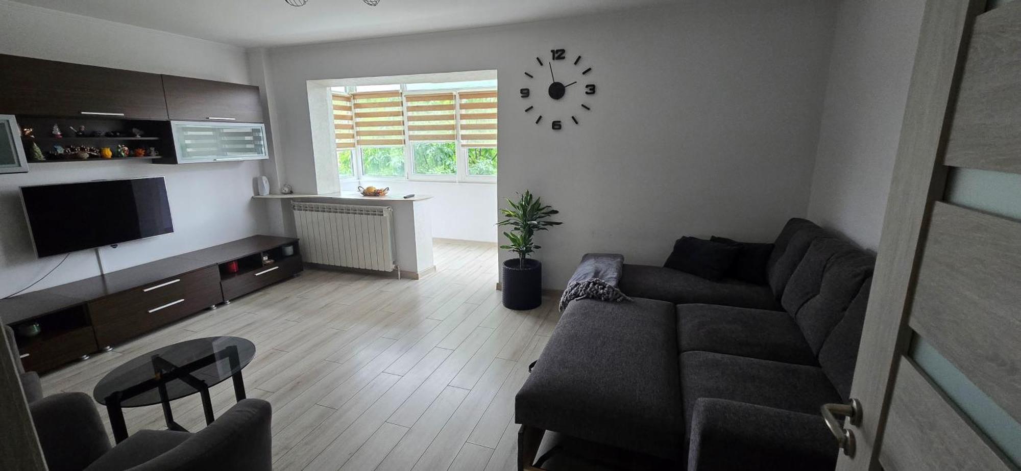 Ilona Apartament 3 Camere Ramnicu Valcea Bagian luar foto