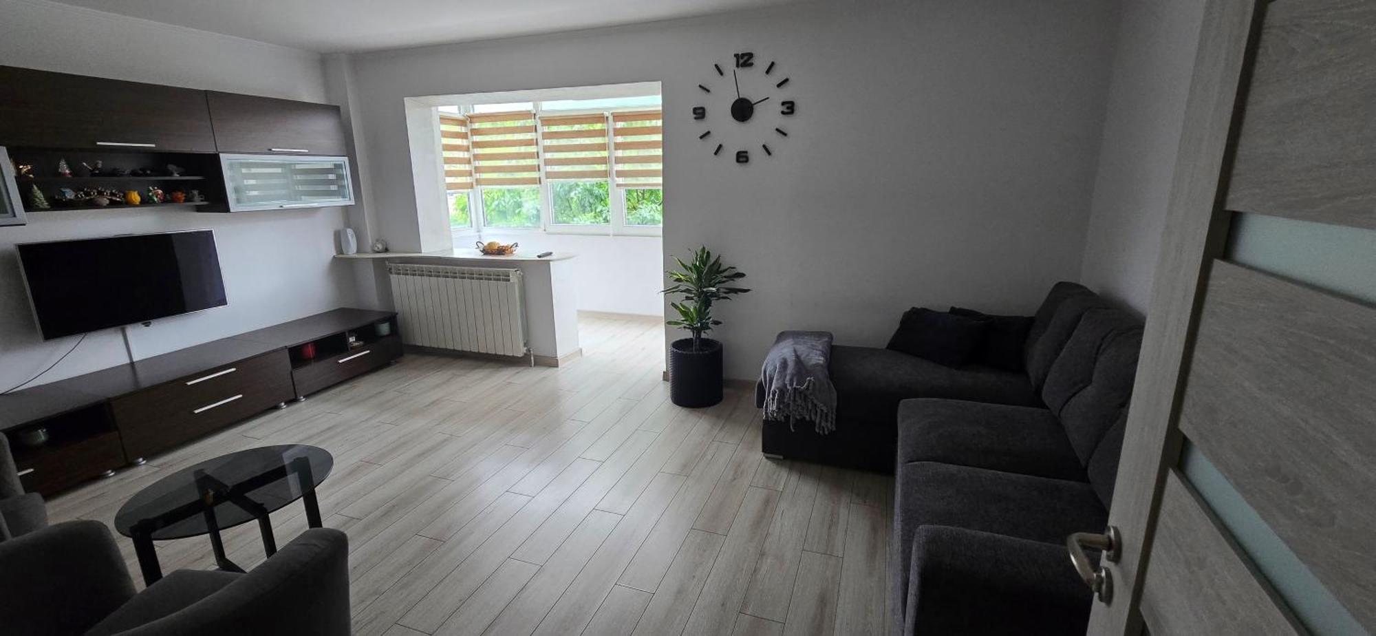 Ilona Apartament 3 Camere Ramnicu Valcea Bagian luar foto