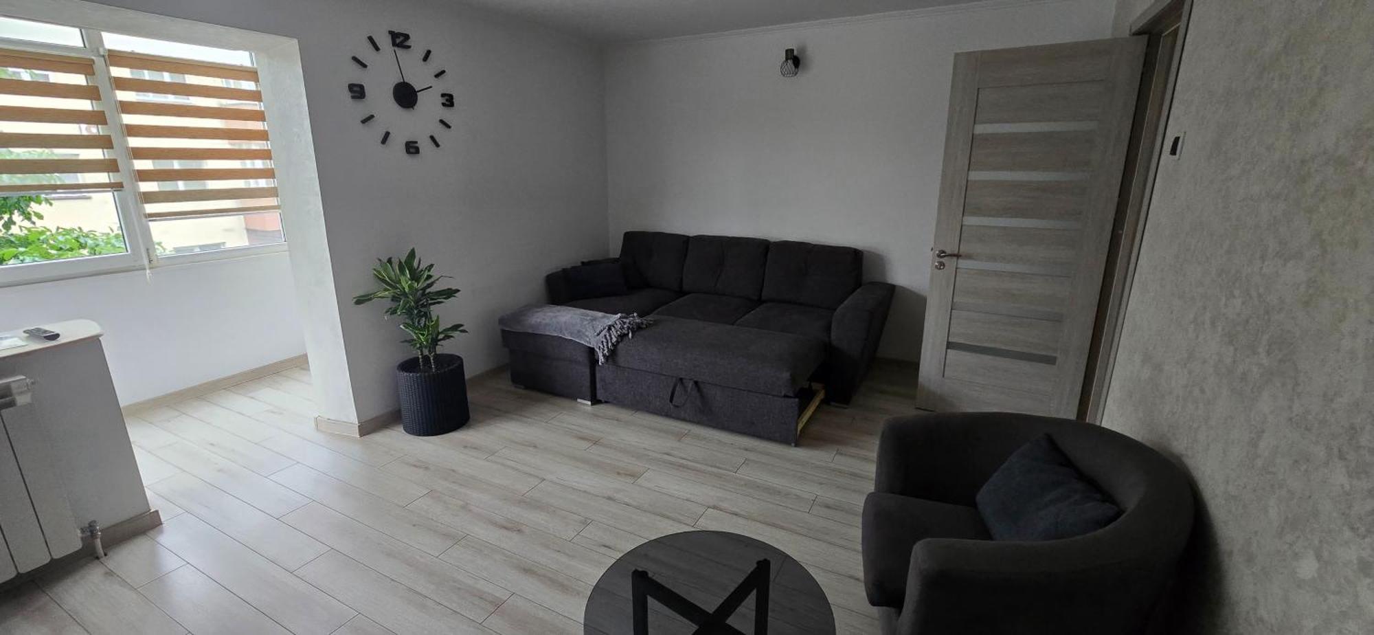 Ilona Apartament 3 Camere Ramnicu Valcea Bagian luar foto